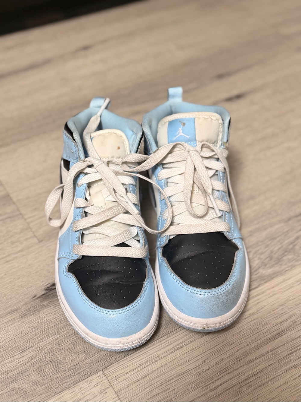 Jordan Kids Sky Blue and Black High-Top Sneakers